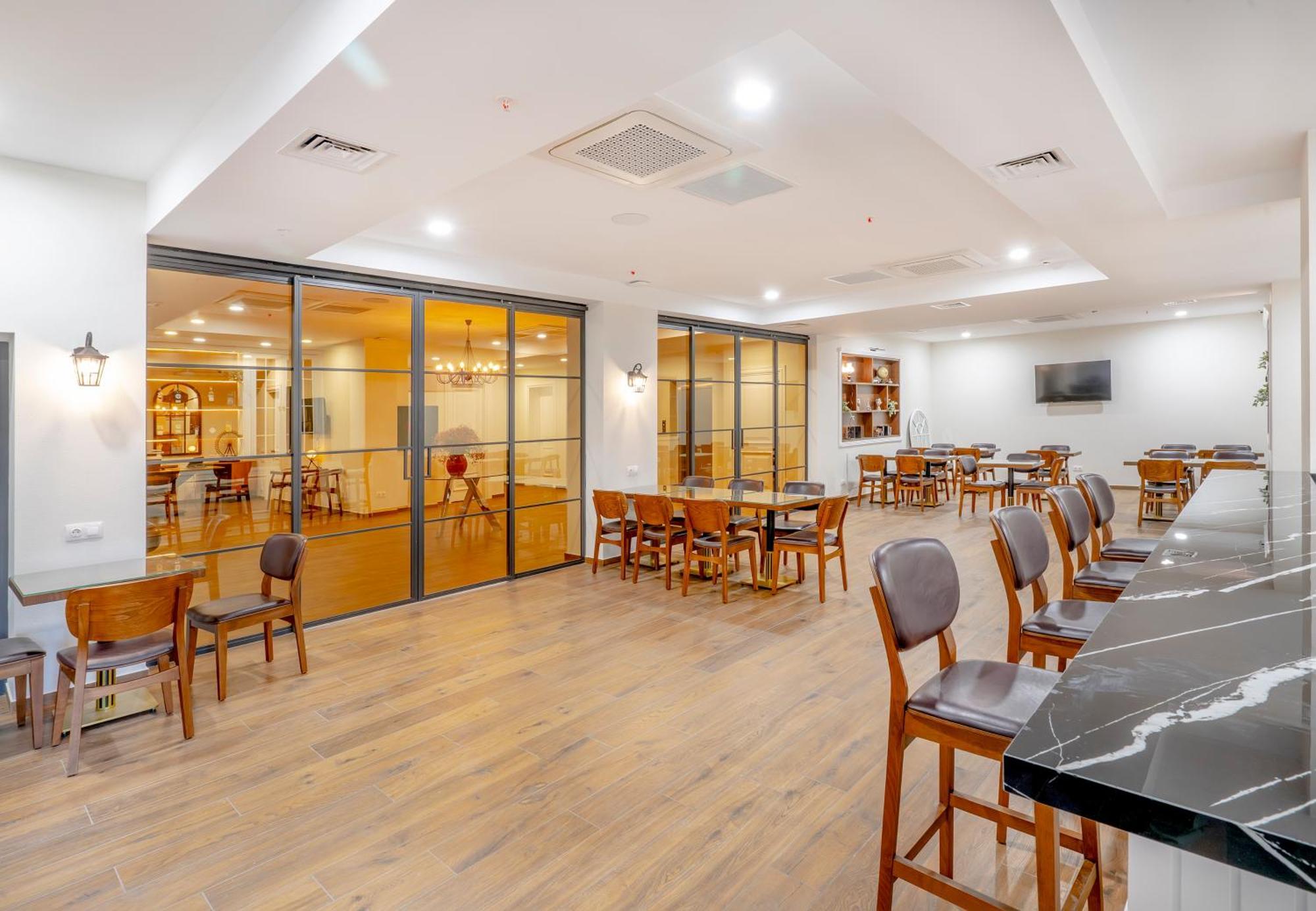 Iris Hotel Τυφλίδα Εξωτερικό φωτογραφία