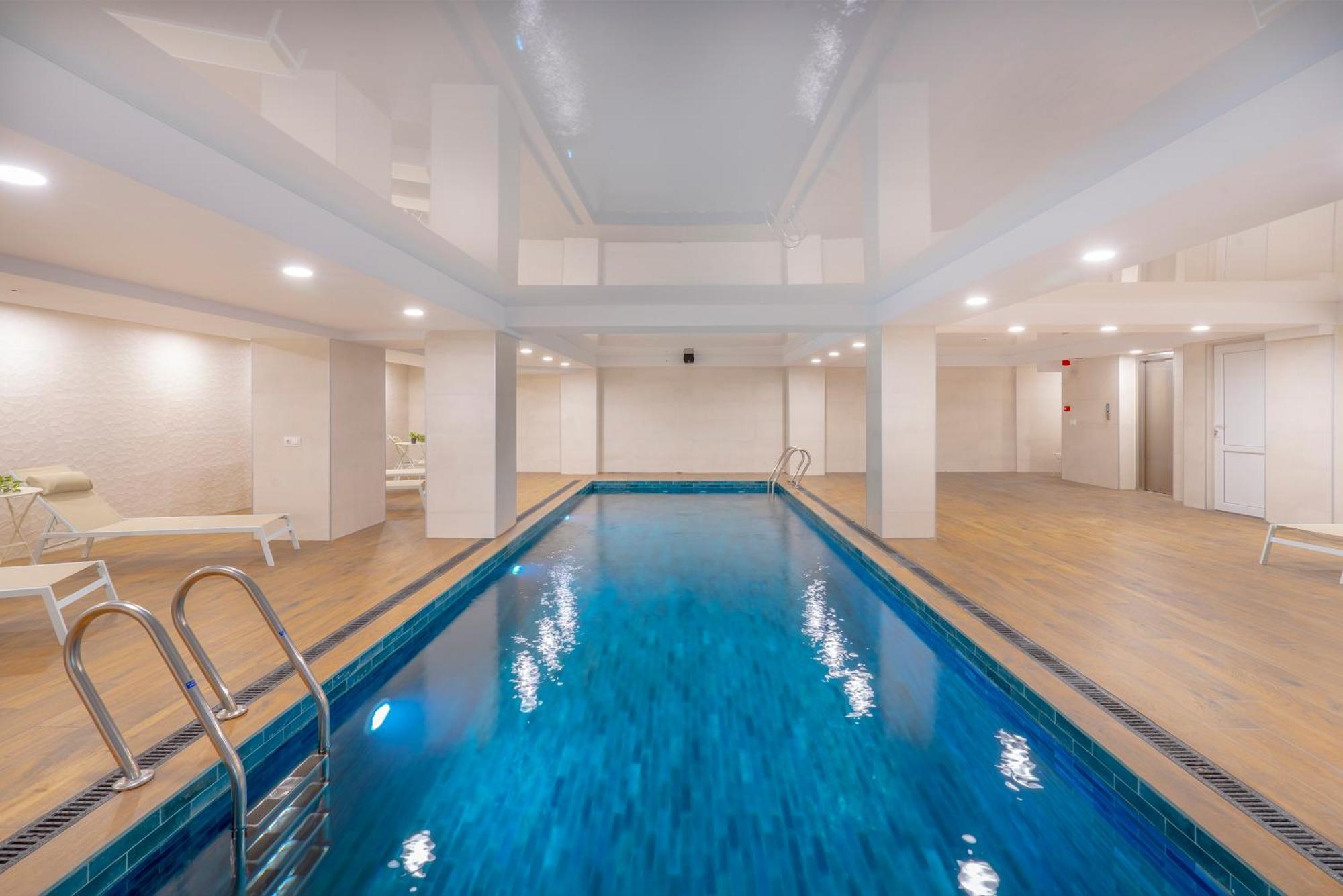 Iris Hotel Τυφλίδα Εξωτερικό φωτογραφία